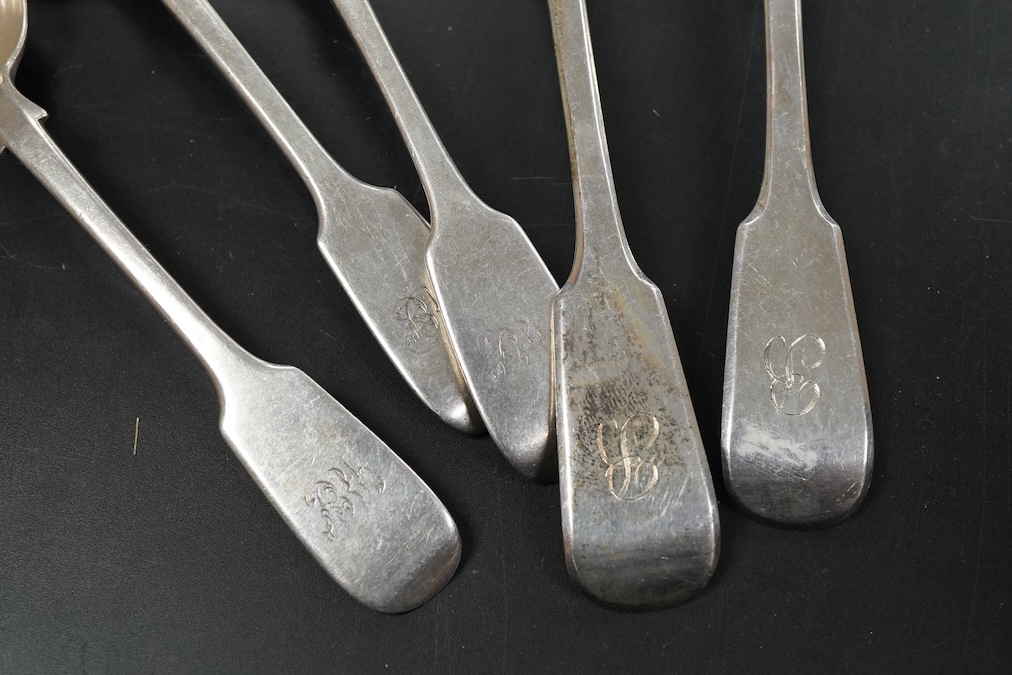 A pair of William IV silver fiddle pattern tablespoons and three Victorian fiddle pattern dessert spoons first length 22.5cm., weight approx. 9.21ozt
